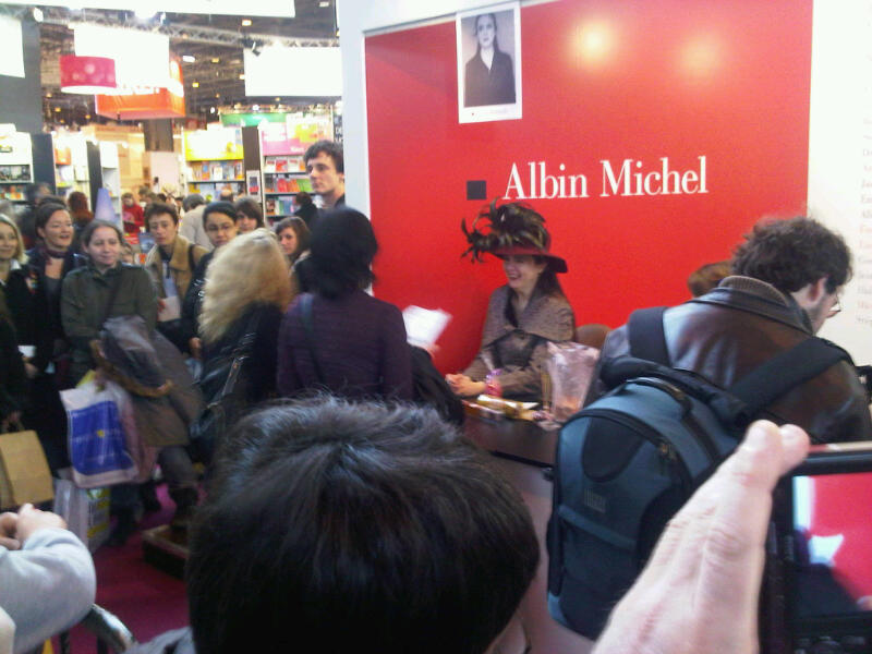 Amélie Nothomb au Salon du Livre 2011